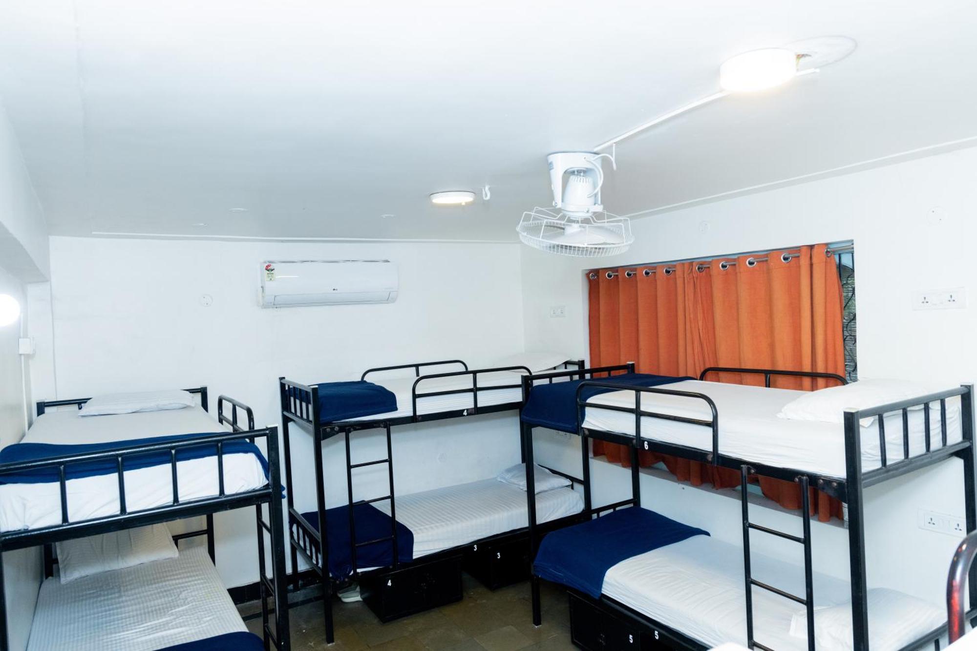 Slackpackr Hyderabad Exterior photo